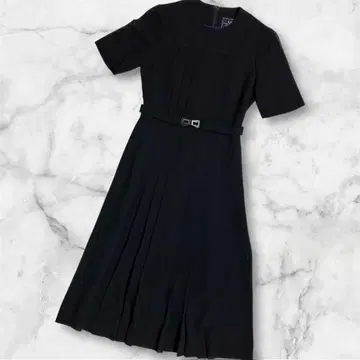 작은 사이즈 도쿄 소와르 블랙 포멀 무릎 기장 원피스 반팔 벨트 부착