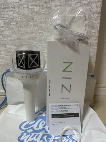 NiziU 응원봉