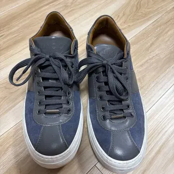 JIMMY CHOO 그레이/네이비 스니커즈