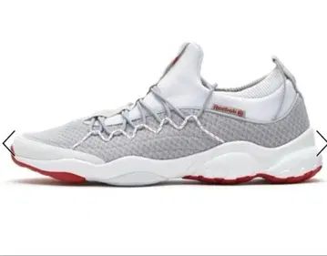 미사용 새상품 Reebok 스니커즈 24.5cm DMX FUSION