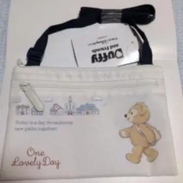 숄더백 더피 one lovely day 외출