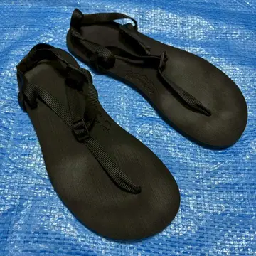 BEDROCK SANDALS 샌들