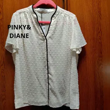 PINKY&DIANNE 반팔 도트 블라우스 사이즈 38