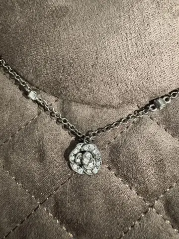 ANNA SUI 장미 목걸이 925