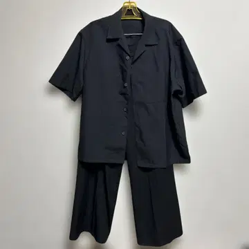 블랙 반팔 셔츠 와이드 팬츠 셋업