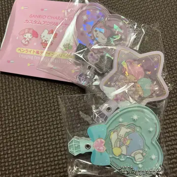 산리오 커스텀 아크릴 참 쿠로미 응원봉