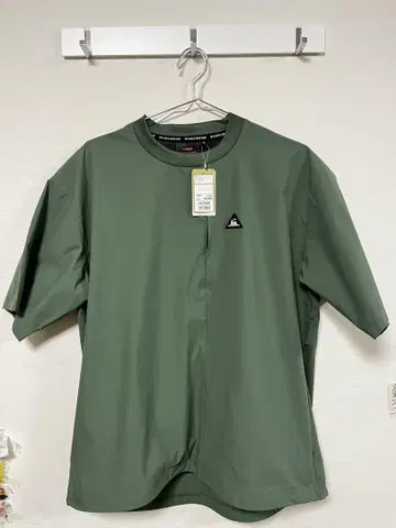 TIGORA x BEAMS DESIGN 스트레치 티셔츠 바스락 반팔