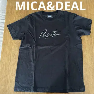 새상품 MICA&DEAL 로고 티셔츠