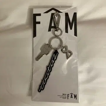 timeles 키링 키홀더 FAM 타임리스 2025