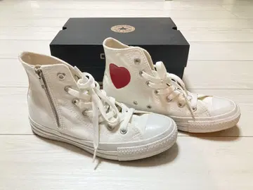 새상품급 컨버스 한정판 하트 패치 화이트 24 cm