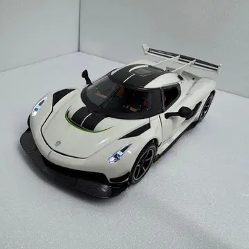 Koenigsegg Jesko 다이캐스트 미니카 1/32 랩터 도어