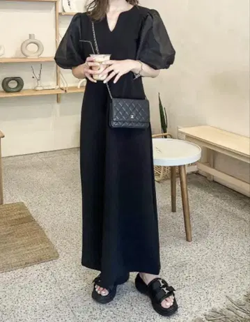새상품급! 퍼프 슬리브 원피스