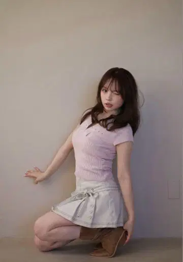 앤드마리 Lindsay logo tops