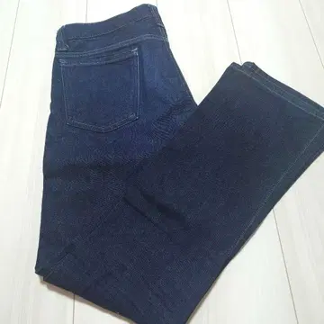 일본제 제이사바티노 다크 블루 부츠컷 데님 얇은 소재
