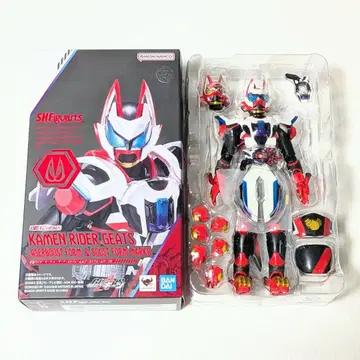 S.H.Figuarts 레이저 부스트 폼 & 부스트 폼 마크II