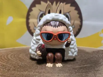 [미사용 새상품] LABUBU THE MONSTERS Wacky Mart