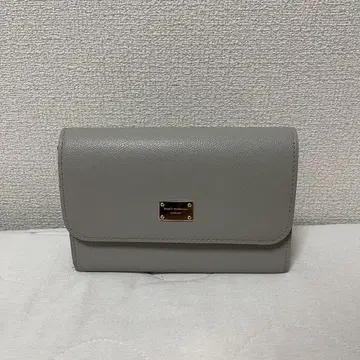 그레이 플랩 숄더백