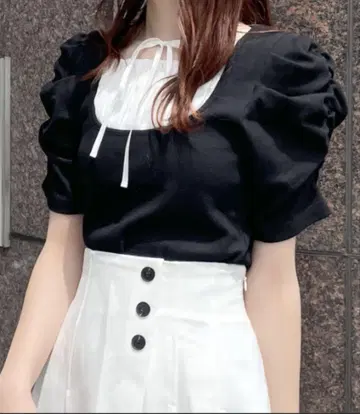 NOMAE 프릴 레이어드 상의