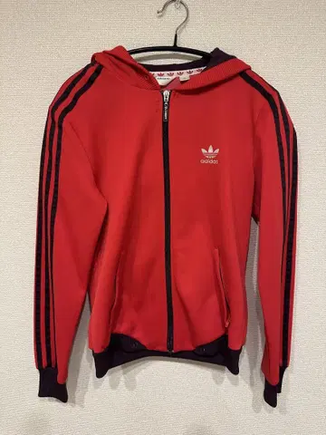 adidas 후드 부착 레드 저지