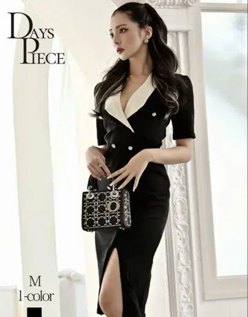Days Piece 미디엄 드레스 미니 드레스