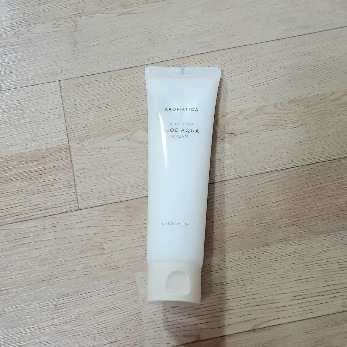Aroma-Tica Soothing Aloe Aqua Cream 150ML (price per unit)  #,#,#,#,# on Bunjang Global Site.