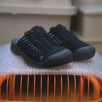 [ KEEN ] SAN JUAN SANDAL || 블랙