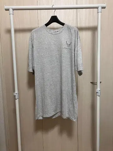 US AirFORCE 실물 XL 트레이닝 셔츠 새상품