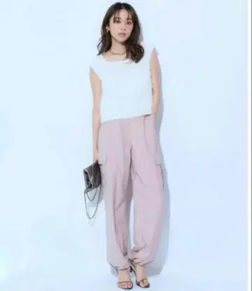[ 저스길리티 ] 핑크 카고 팬츠