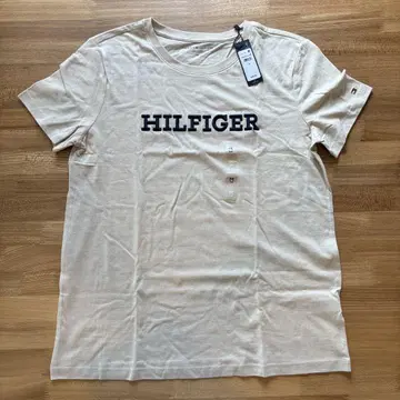 [새상품/택 포함] Tommy Hilfiger 로고 티셔츠 M 사이즈
