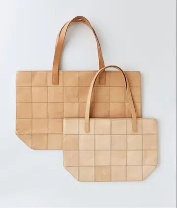 yes SQUARE TOTE BAG
