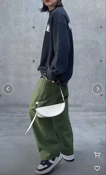 올리브 그린 와이드 치노 팬츠