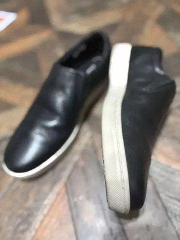 새상품급 클락스 Clarks 천연 가죽 슬립온 28cm 표기
