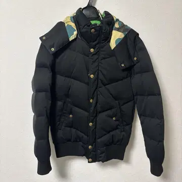 Tommy 카모 패턴 후드 부착 다운 자켓