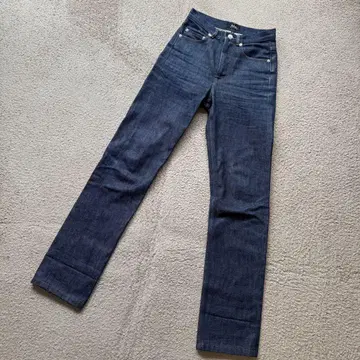 A.P.C JEAN STANDARD 아페쎄 셀비지 데님