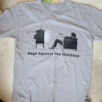 Rage Against The Machine 티셔츠 그레이