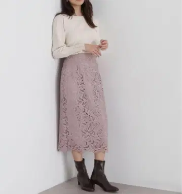 내추럴뷰티베이직 케미컬 레이스 타이트 롱 스커트 핑크