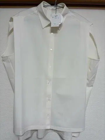 [YEVS] 슬리브리스 티셔츠 Free size [새상품 미사용]