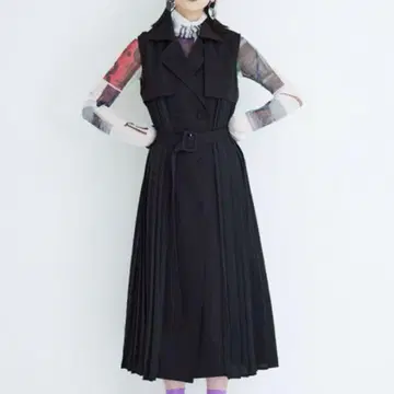 24SS 나르시스 플리츠 롱베스트 트렌치코트 블랙