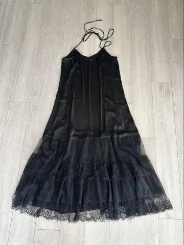 Lisiere 라빠르망 L'Appartement 리지욀 레이스 맥시