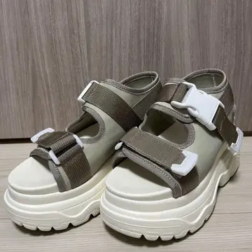 GYDA DAD 밑창 스포츠 샌들 통굽 샌들 제이다