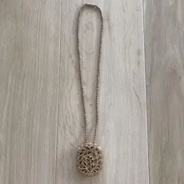 45r 샌달우드 비즈 목걸이 화조 모티브 45rpm