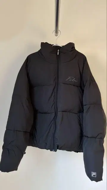 FILA 블랙 다운 자켓