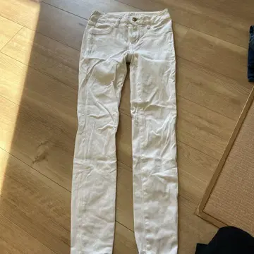 AMERICAN EAGLE 화이트 스키니 팬츠