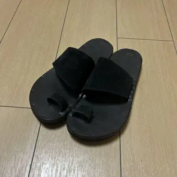 블랙 슬라이드 샌들