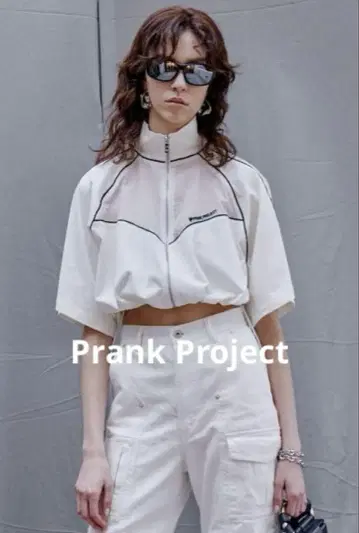 PRANK PROJECT 바이컬러 크롭 지퍼 탑