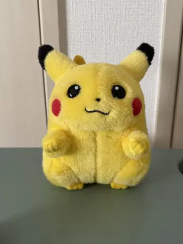 피카츄 봉제 인형 초기 TOMY