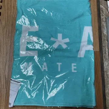 E*A 로고 스카이블루 타월 미사용