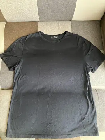 A.P.C. 아페쎄 다크 네이비 티셔츠 L 사이즈
