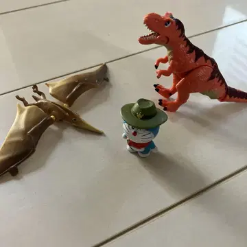 아니아 도라에몽 공룡