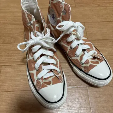컨버스 올스타 기린 패턴 스니커즈